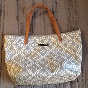 Petunia pickle bottom